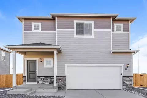 7244 Crystal Ave, Frederick, CO 80530