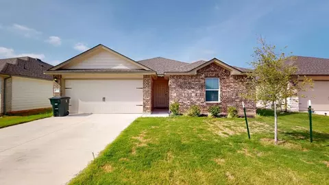 1212 Rolling Thunder Dr, Killeen, TX 76549