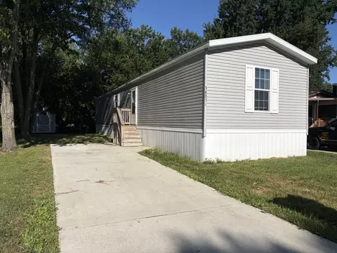 38071 Cordon Ct #961, Clinton Township, MI 48038