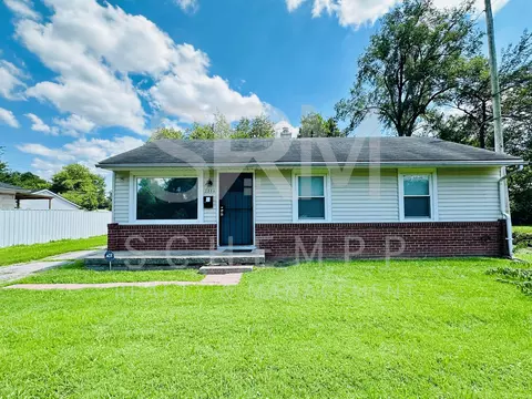 2506 Fureen Dr, Louisville, KY 40218