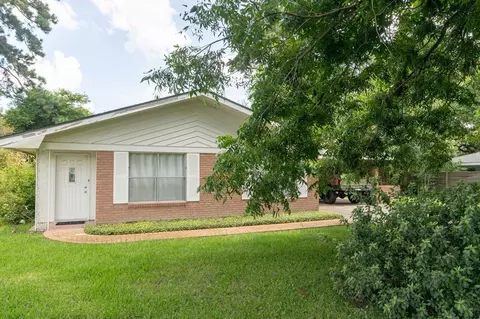 509 Alonda Dr, Lafayette, LA 70503