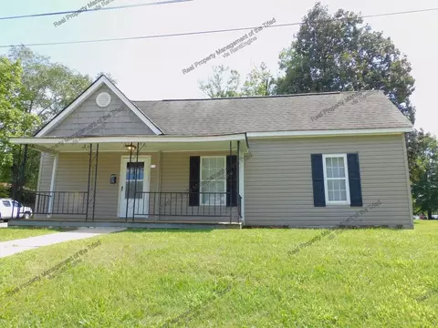 618 Glencoe St, Winston Salem, NC 27107