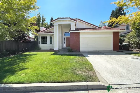 144 Glasgow Ln, San Carlos, CA 94070