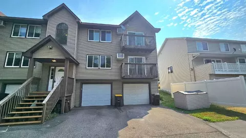 13870 Glendale Trl, Savage, MN 55378