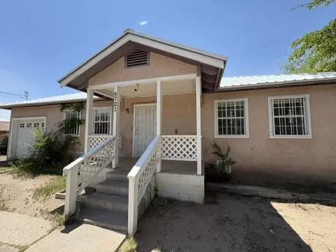 4721 Skyway Ct SW #1, Albuquerque, NM 87105
