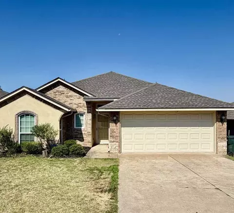 2365 Turtlewood River Rd #NA, Midwest City, OK 73130