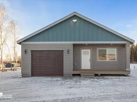 6760 W Queen Anne Ave #NA, Wasilla, AK 99623