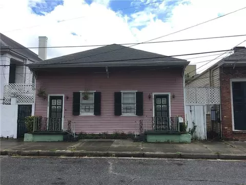 608 Kerlerec St #A, New Orleans, LA 70116