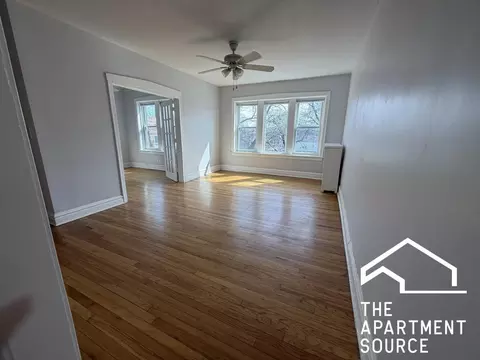 3902 W Argyle St #3A, Chicago, IL 60625