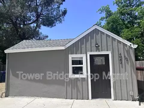 4042 12 43rd St, Sacramento, CA 95820