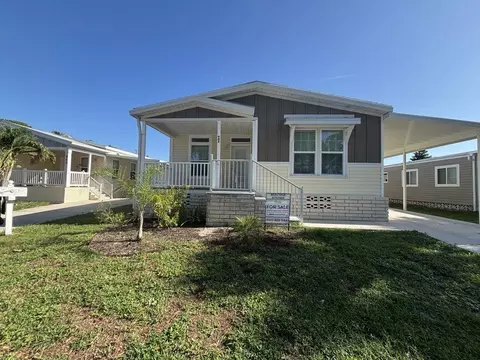 909 Inagua W, Venice, FL 34285