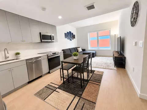 445 Gerard Ave #W915, New York, NY 10451