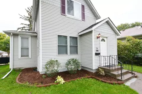 241 Page St E, Saint Paul, MN 55107
