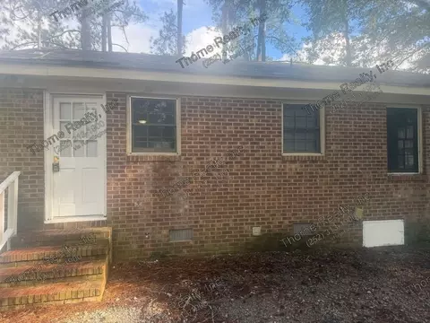 1620 Charter Dr, Rocky Mount, NC 27801