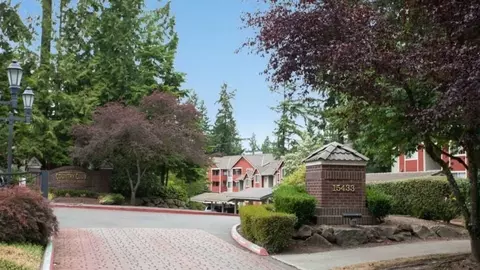 15433 Country Club Dr #A, Mill Creek, WA 98012