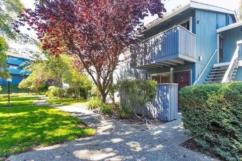 415 Piccadilly Pl #3, San Bruno, CA 94066