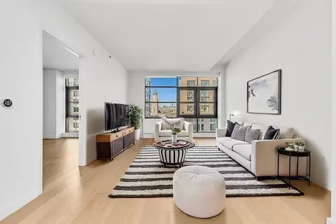 171 Suffolk St #D6, New York, NY 10002