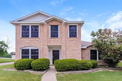 2966 Marquis Ln, Lancaster, TX 75134