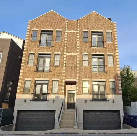 511 N Hartland Ct #2N, Chicago, IL 60622