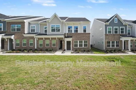 140 Silver Fir Ln, Garner, NC 27529