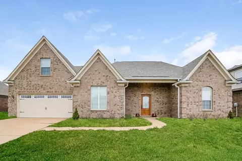 2888 S Cherry Dr, Southaven, MS 38672