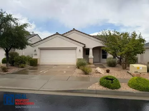 4472 Peaceful River Dr, Saint George, UT 84790