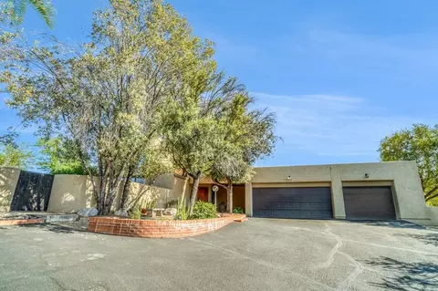 3322 N Riverbend Cir W, Catalina Foothills, AZ 85750