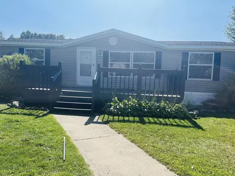 9363 Little Spruce Ct #100, Linden, MI 48451