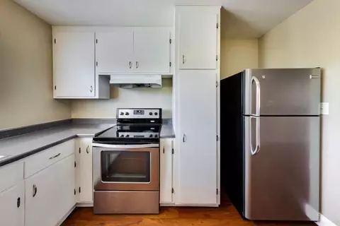 561 S 7th St #05, San Jose, CA 95112