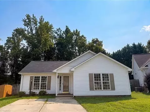 2111 Carlisle Way, High Point, NC 27265