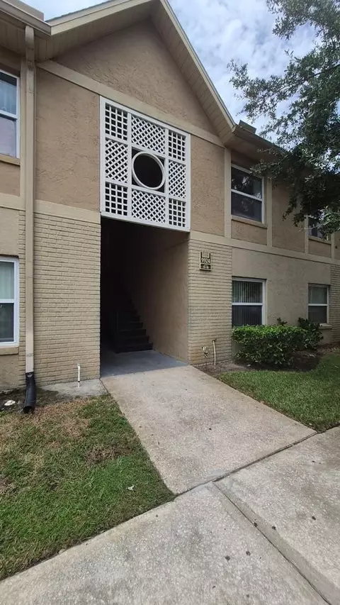 9924 Sweepstakes Ln #8, Orlando, FL 32837