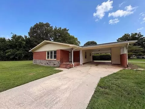 1950 Taylor Dr #3, Gastonia, NC 28052
