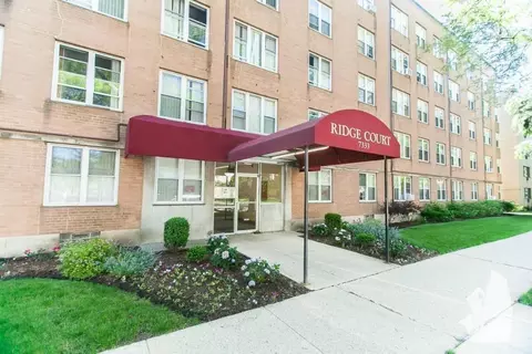 7333 N Ridge Blvd #409, Chicago, IL 60645