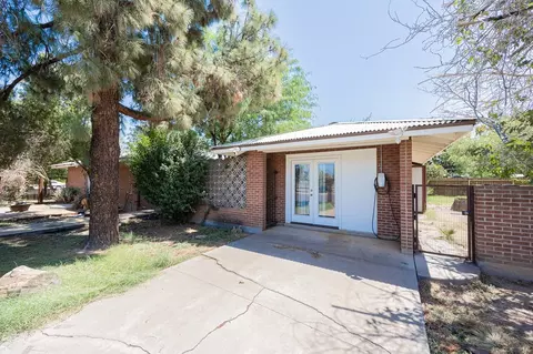 351 Encanto Dr #B, Tempe, AZ 85281
