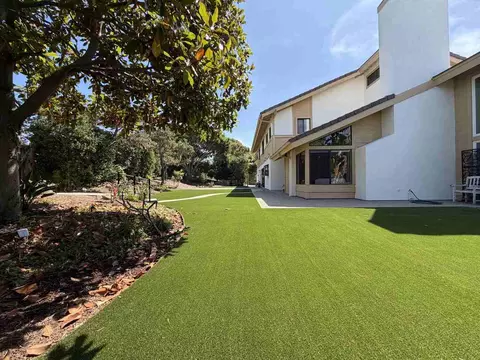 2705 Anta Ct, Carlsbad, CA 92009