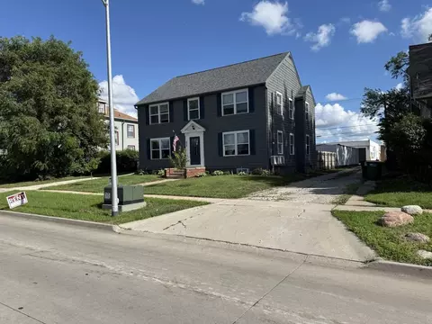205 W Boston Ave #2, Indianola, IA 50125
