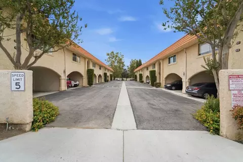 1256 Patricia Ave #15, Simi Valley, CA 93065
