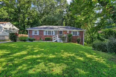 2915 Cascade Rd SW, Atlanta, GA 30311