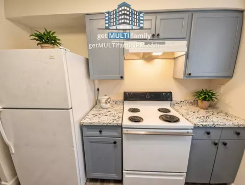 7120 N 66th Dr #202, Glendale, AZ 85301