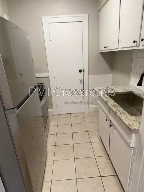 west st, Cleveland, OH 44113