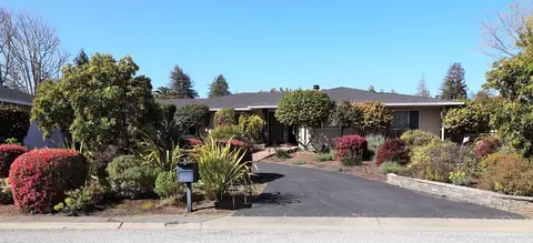 25 Genevra Rd, Hillsborough, CA 94010
