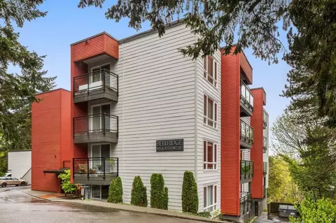 145 105th Ave SE, Bellevue, WA 98004
