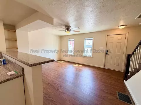 1927 Fox Way, Pittsburgh, PA 15203