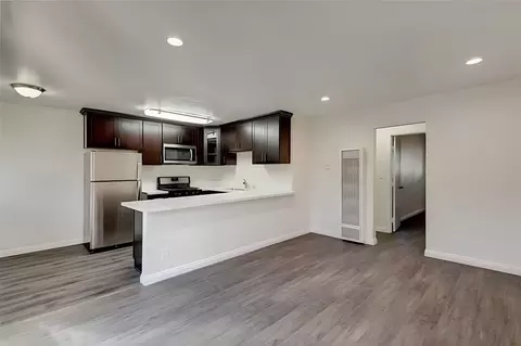 278 E Washington Blvd #278-01, Pasadena, CA 91104