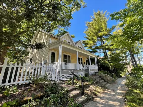 214 N Dickinson St #NA, Madison, WI 53703