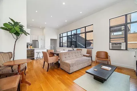 231 E 14th St #6F, New York, NY 10003