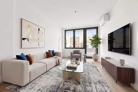 3645 31st St #6A, New York, NY 11106