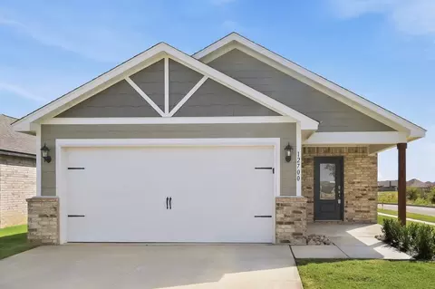 12700 Carrara Ln, Yukon, OK 73099