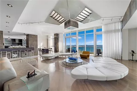 Undisclosed, Miami, FL 33131