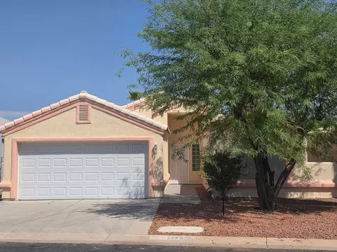 1193 Pawnee Dr, Bullhead City, AZ 86442